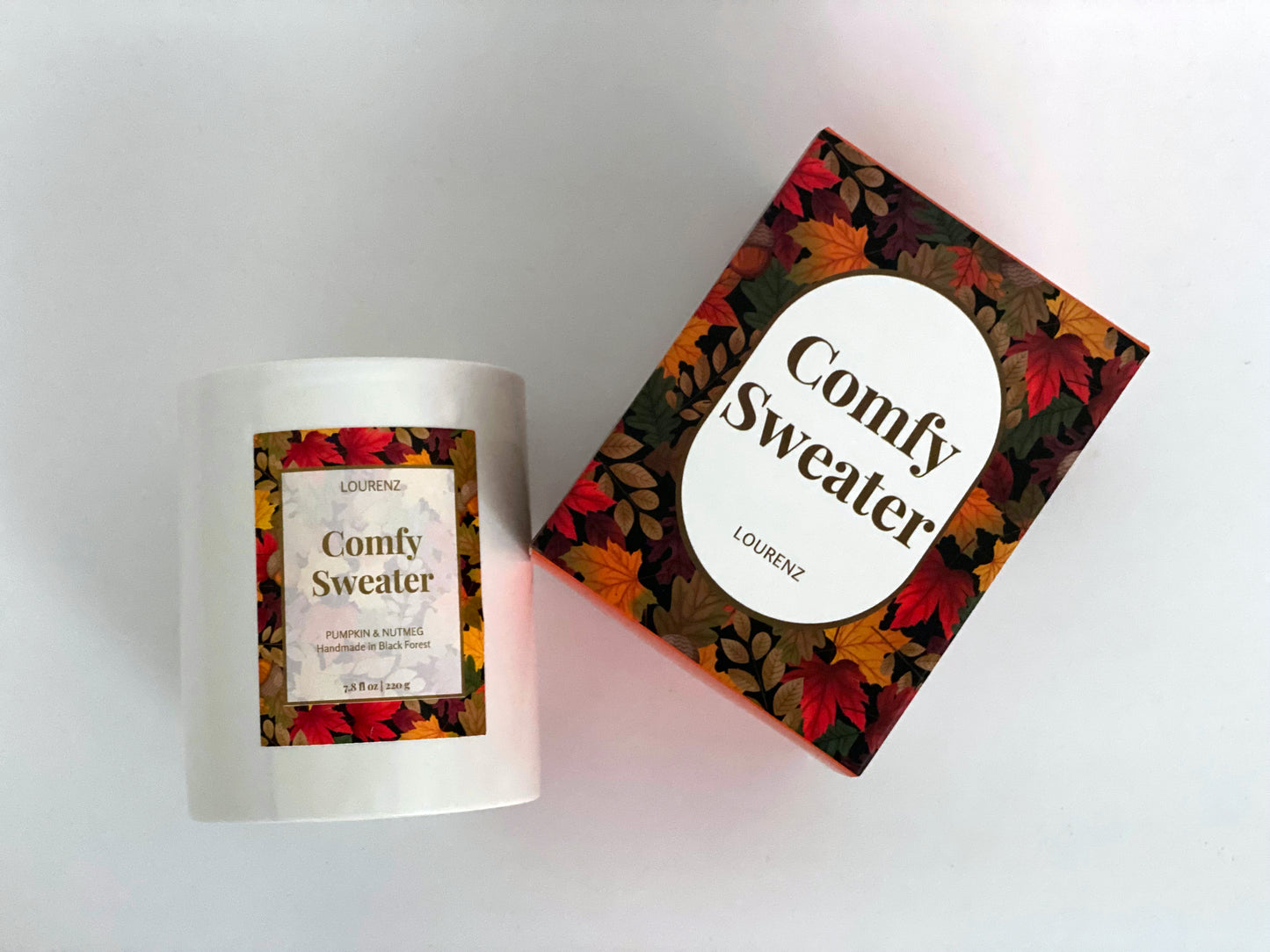 LOURENZ Comfy Sweater scented candle pumpkin nutmeg and vanilla with wooden wick and lid